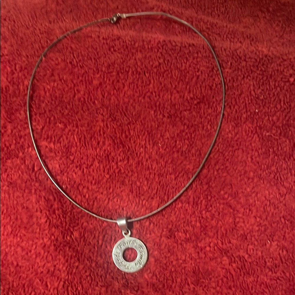 Elegant Silver Pendant Necklace